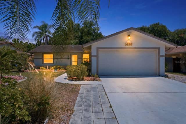 1635 BRANDYWINE WAY photo