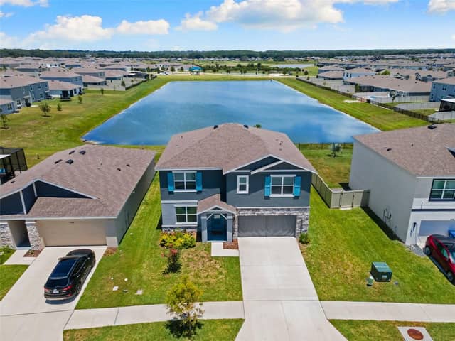 9728 CRESCENT RAY DR photo