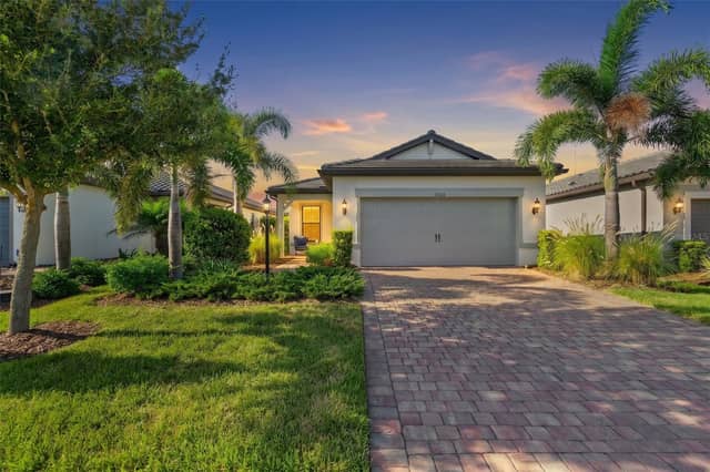 17726 NORTHWOOD PL photo