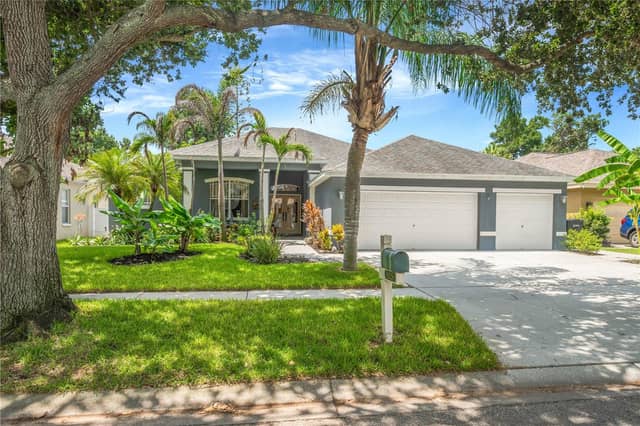 1128 LUMSDEN TRACE CIR photo