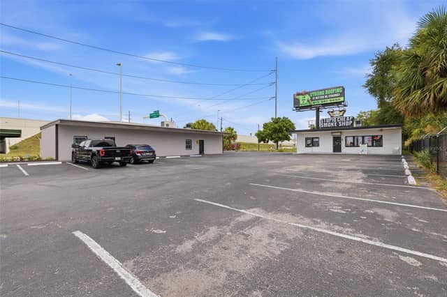 507 E DR MARTIN LUTHER KING JR BLVD photo