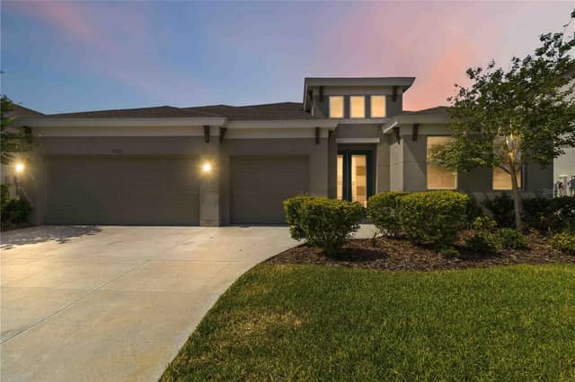 7526 PARADISO DR photo