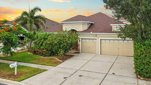 444 YORK DALE DR photo