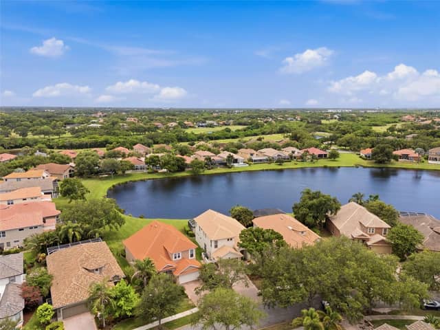 9985 SAGO POINT DR photo