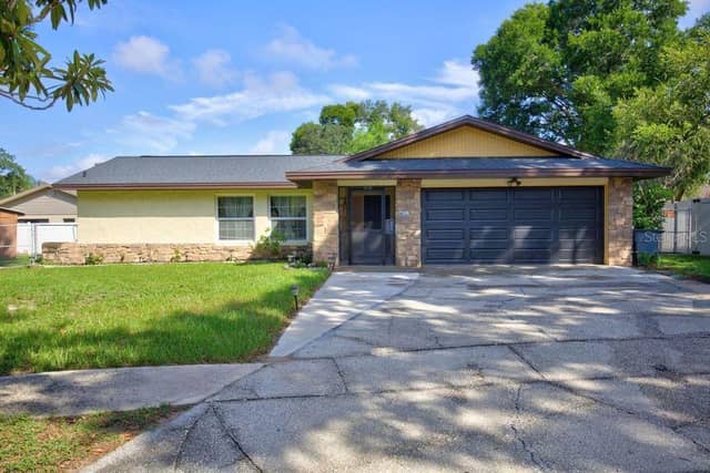 3110 CLOVEWOOD PL photo