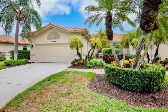 3386 CHELMSFORD CT #7 photo