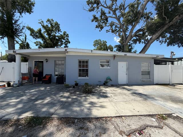 2318 W POWHATAN AVE photo