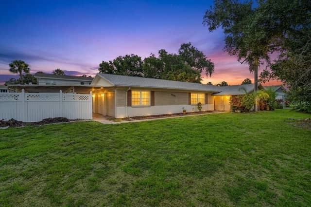 6999 16TH AVE N photo