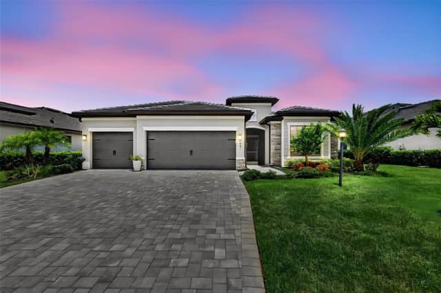 4881 SEAFOAM TRL photo