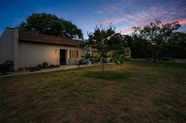 3097 MISSION GROVE DR photo