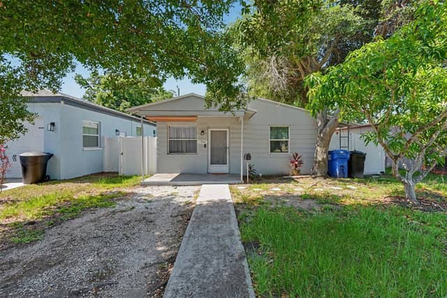 1946 15TH AVE S photo