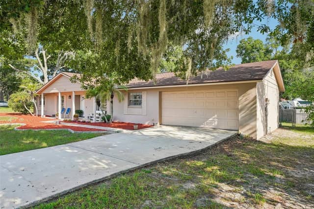 3777 PARKWAY BLVD photo
