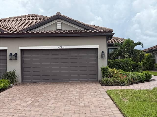 6223 PLATEAU CT photo