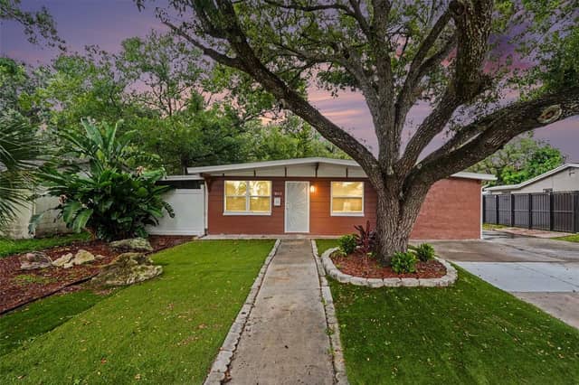 1503 W LINEBAUGH AVE photo