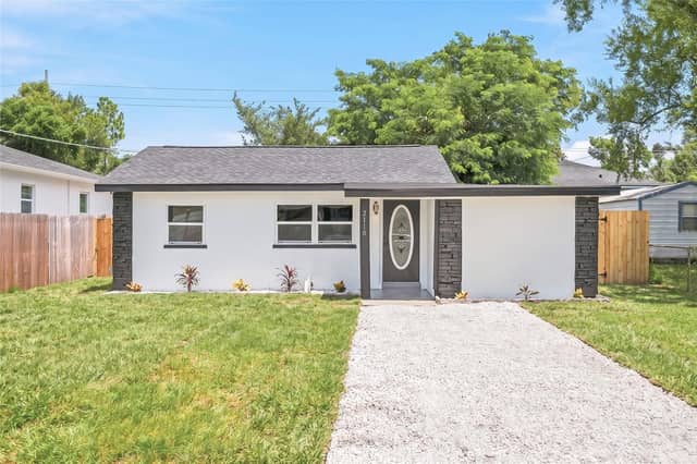 2110 E NEDRO RD photo
