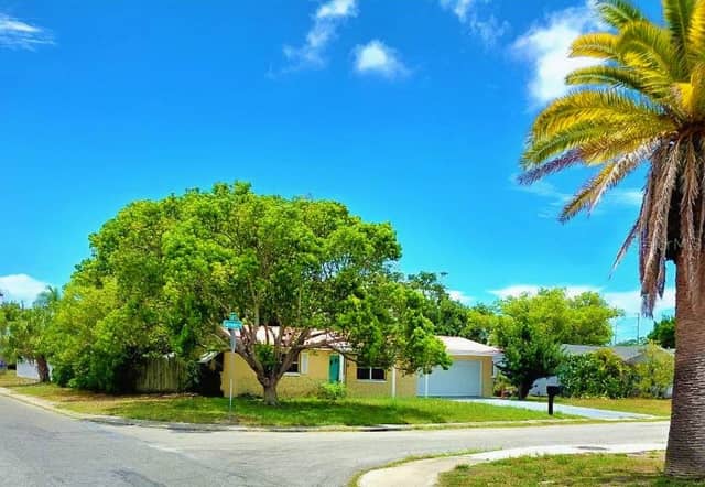 3150 FAIRMOUNT DR photo