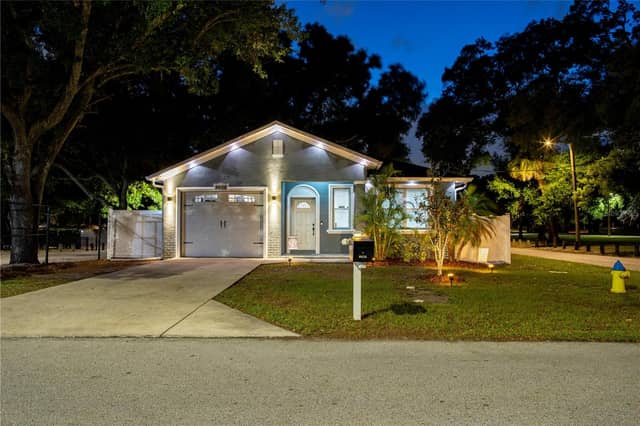 8608 N MITCHELL AVE photo