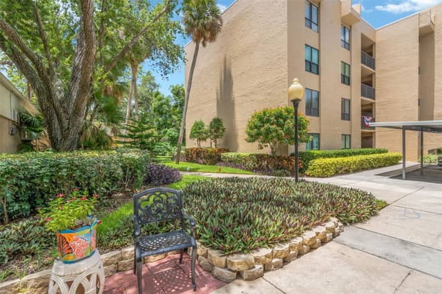 2614 COVE CAY DR #102 photo