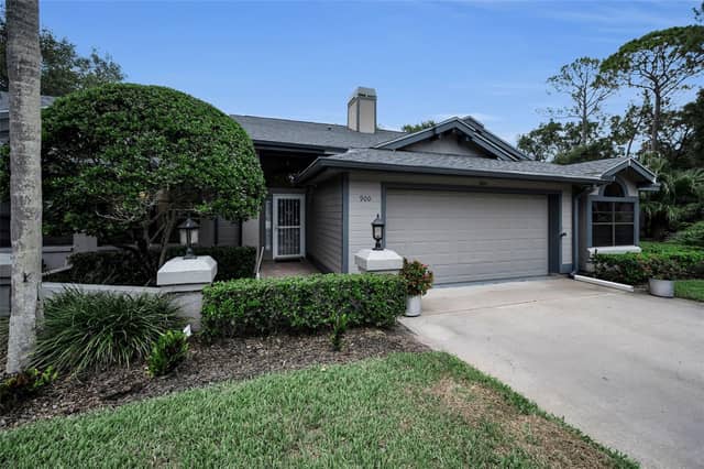 900 LUCAS LN photo