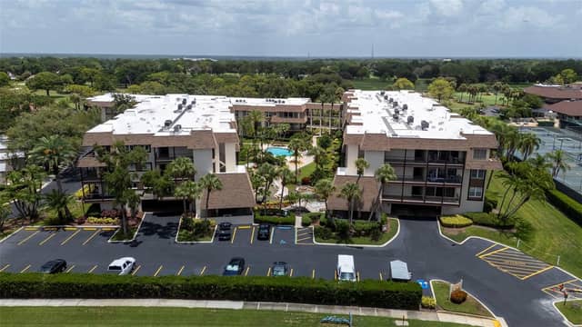 3035 COUNTRYSIDE BLVD #24B photo
