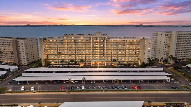 6020 SHORE BLVD S #1002 photo