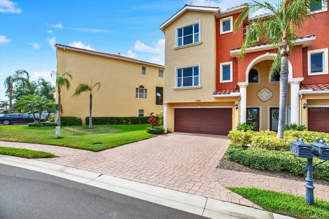 1226 3RD STREET CIR E photo