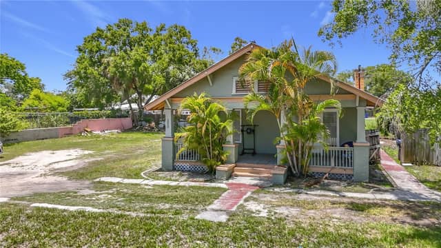 2020 DAVIS ST photo