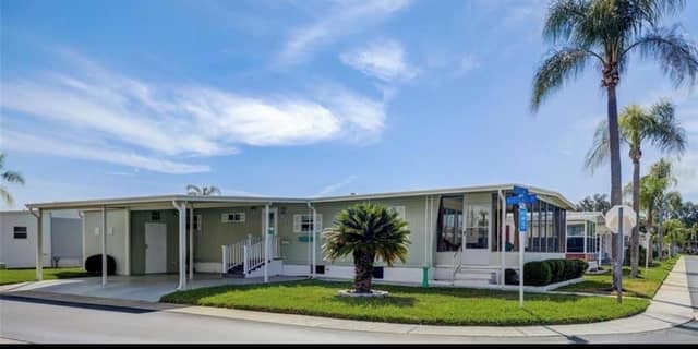 225 DIXIE LN photo