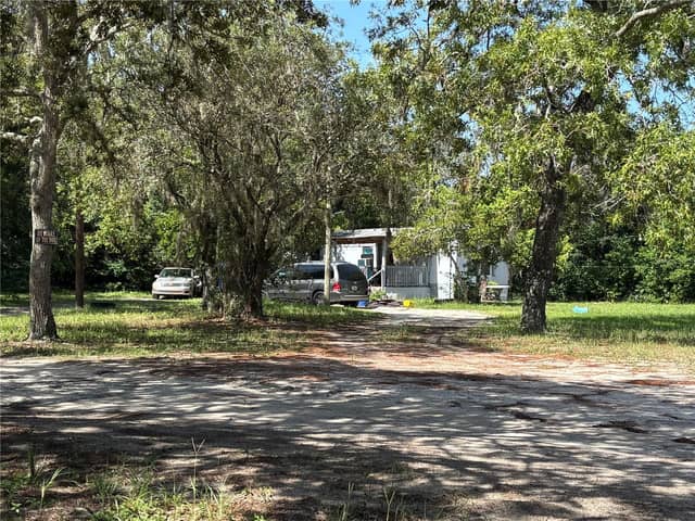 10416 HUDSON AVE photo