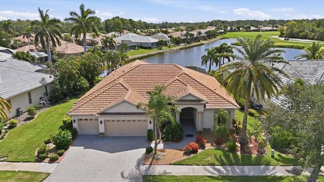 815 TROPEZ LN photo
