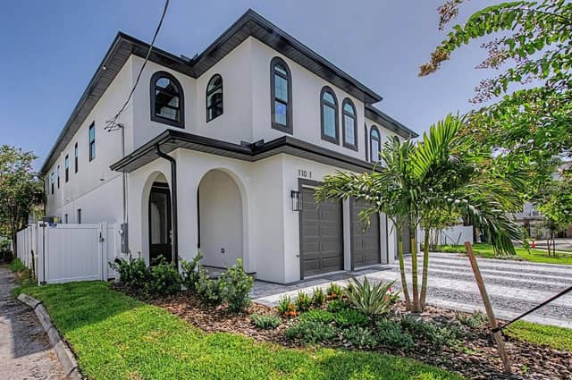 110 S ARRAWANA AVE #1 photo
