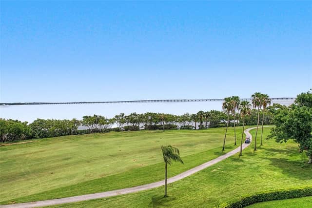 2618 COVE CAY DR #505 photo