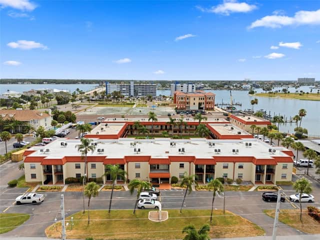 10365 PARADISE BLVD #1 photo