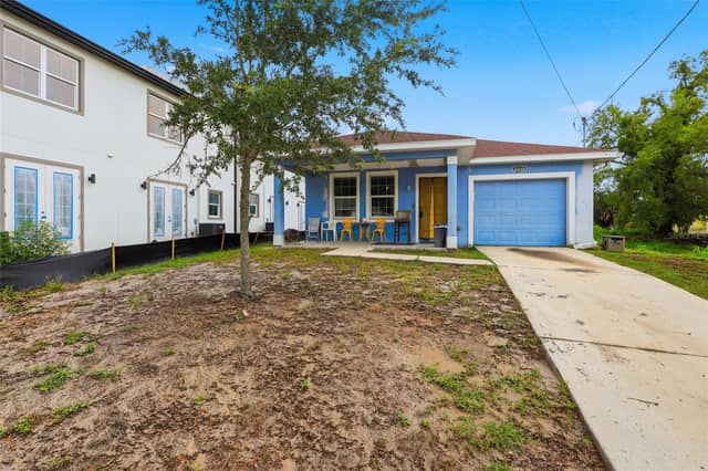 2215 E COLUMBUS DR photo
