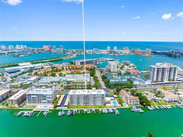 223 ISLAND WAY #7F photo