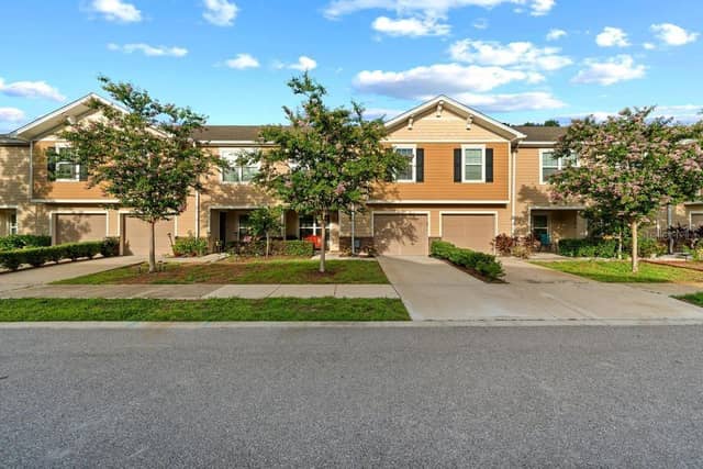 10427 RIVERCREST DR photo
