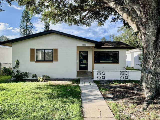 5050 29TH AVE N photo
