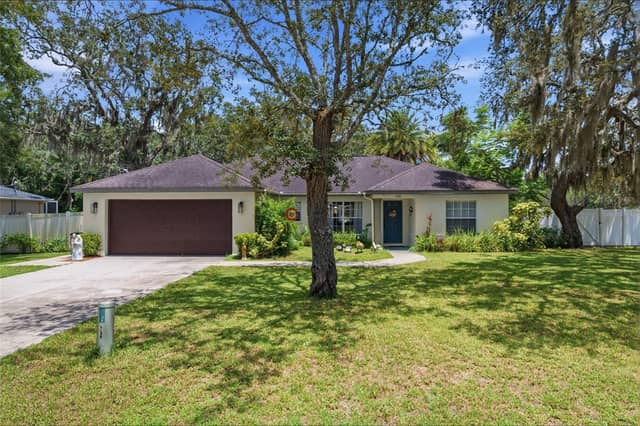11240 MARQUERITE AVE photo