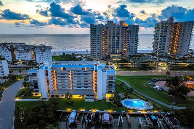 1581 GULF BLVD #203N photo