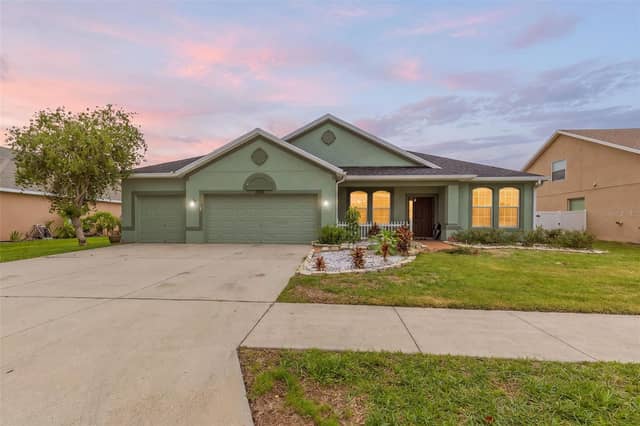 2206 VIA CORTONA ST photo
