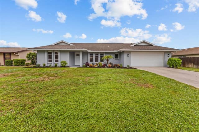 4308 PASADENA CIR photo