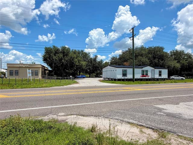2290 E 92 HWY photo
