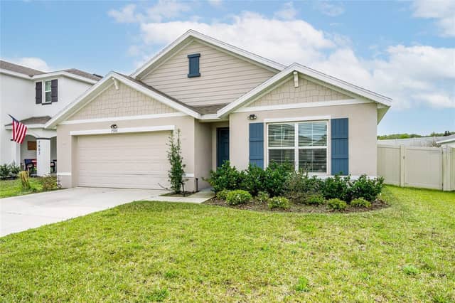 7590 BROAD POINTE DR photo