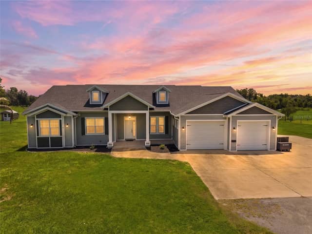 15710 COLDING LOOP photo
