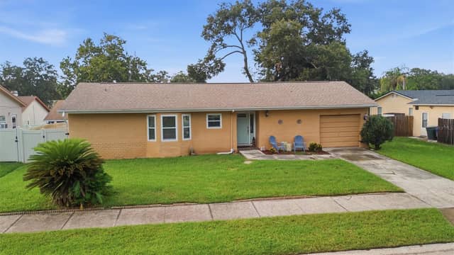 670 KIRKLAND CIR photo
