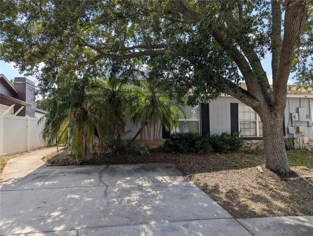 1209 MOHRLAKE DR photo