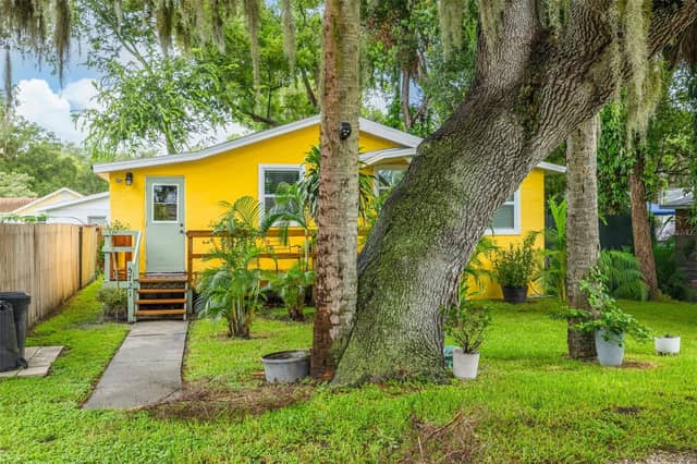 5721 CASSON AVE photo