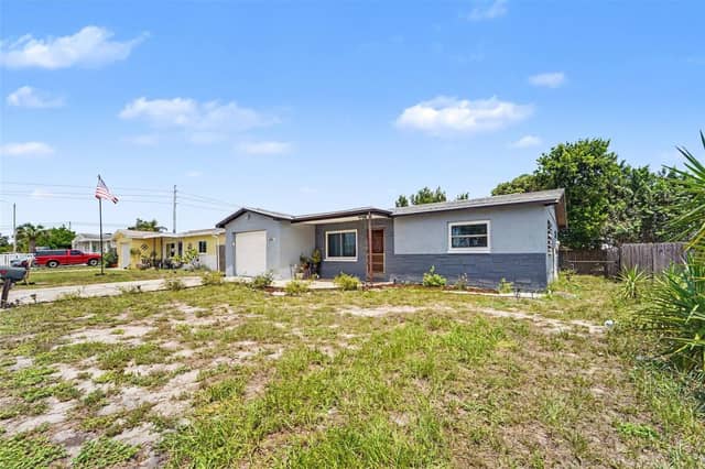 8143 HIXTON DR photo