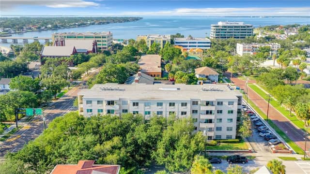 406 S CEDAR AVE #107 photo