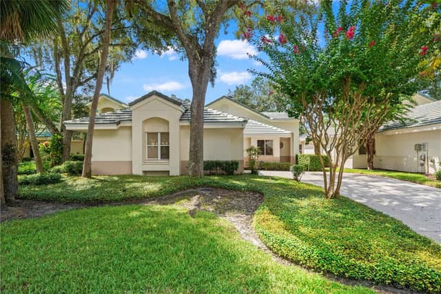 6005 FAIRWAY PALMS CT photo